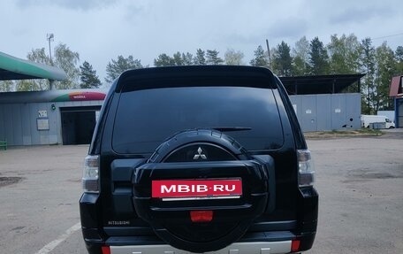 Mitsubishi Pajero IV, 2011 год, 1 850 000 рублей, 4 фотография