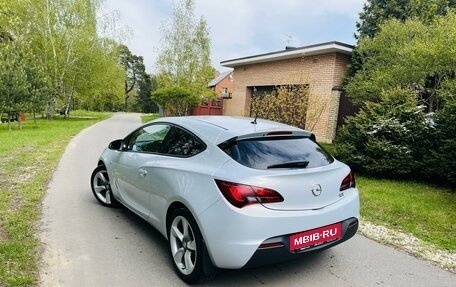 Opel Astra J, 2013 год, 1 630 000 рублей, 2 фотография