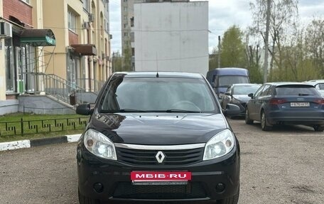 Renault Sandero I, 2014 год, 550 000 рублей, 2 фотография