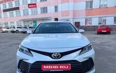 Toyota Camry, 2021 год, 3 100 000 рублей, 1 фотография