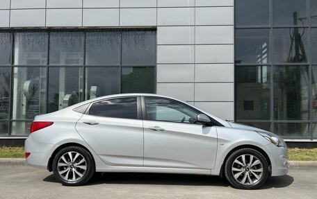 Hyundai Solaris II рестайлинг, 2015 год, 1 090 000 рублей, 9 фотография