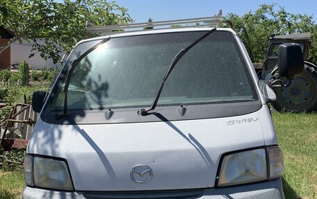 Mazda Bongo IV, 2003 год, 200 000 рублей, 1 фотография