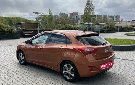 Hyundai i30 II рестайлинг, 2015 год, 1 300 000 рублей, 4 фотография