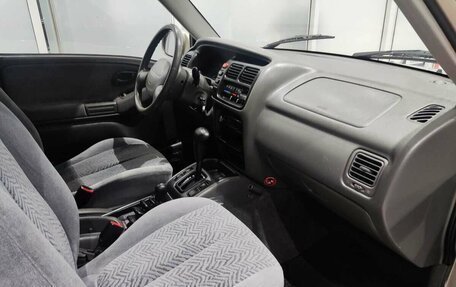 Suzuki Grand Vitara, 2003 год, 662 000 рублей, 11 фотография