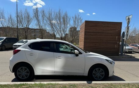 Mazda Demio IV, 2017 год, 1 190 000 рублей, 6 фотография