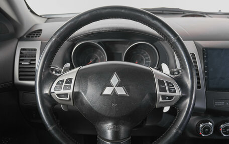 Mitsubishi Outlander III рестайлинг 3, 2010 год, 1 289 000 рублей, 12 фотография
