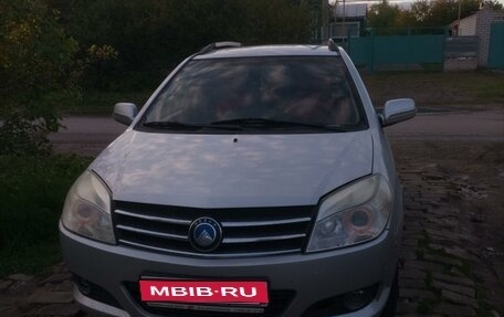 Geely MK Cross I, 2013 год, 330 000 рублей, 1 фотография