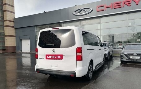 Peugeot Traveller I, 2018 год, 2 775 000 рублей, 5 фотография