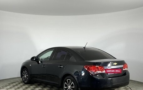 Chevrolet Cruze II, 2010 год, 780 000 рублей, 8 фотография