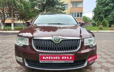 Skoda Superb III рестайлинг, 2012 год, 1 500 000 рублей, 2 фотография