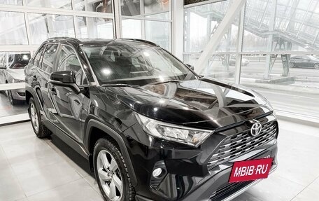 Toyota RAV4, 2019 год, 3 463 000 рублей, 3 фотография