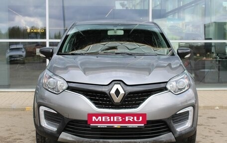 Renault Kaptur I рестайлинг, 2017 год, 1 460 000 рублей, 2 фотография