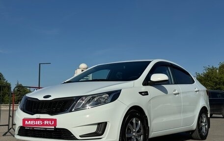 KIA Rio III рестайлинг, 2012 год, 997 000 рублей, 10 фотография