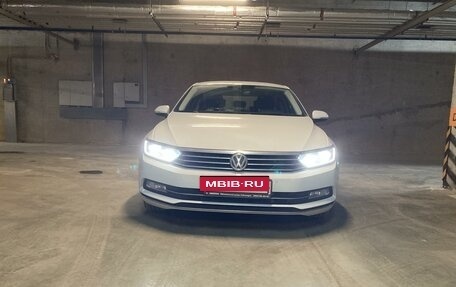 Volkswagen Passat B8 рестайлинг, 2018 год, 3 300 000 рублей, 2 фотография