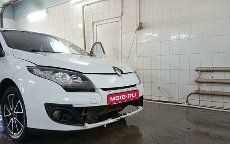 Renault Megane III, 2012 год, 600 000 рублей, 2 фотография