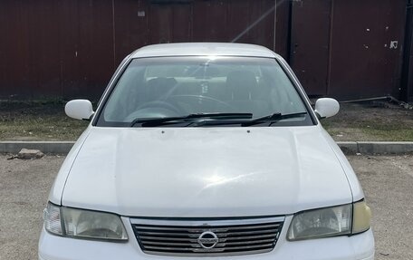 Nissan Sunny B15, 2002 год, 310 000 рублей, 2 фотография