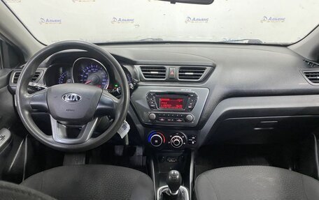 KIA Rio III рестайлинг, 2013 год, 770 000 рублей, 9 фотография