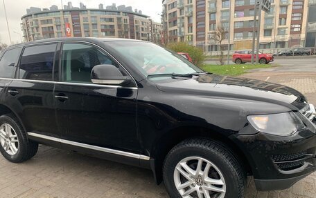 Volkswagen Touareg III, 2007 год, 1 350 000 рублей, 2 фотография