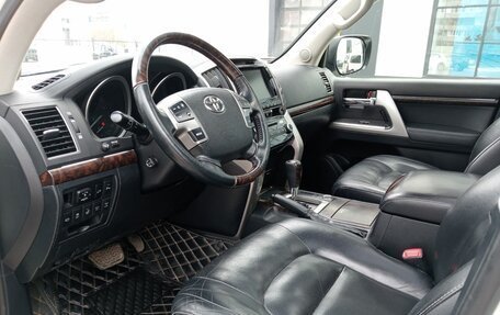 Toyota Land Cruiser 200, 2013 год, 4 239 000 рублей, 16 фотография