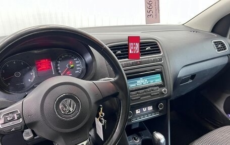 Volkswagen Polo VI (EU Market), 2011 год, 849 900 рублей, 6 фотография