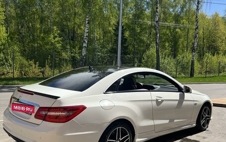 Mercedes-Benz E-Класс, 2012 год, 2 100 000 рублей, 5 фотография