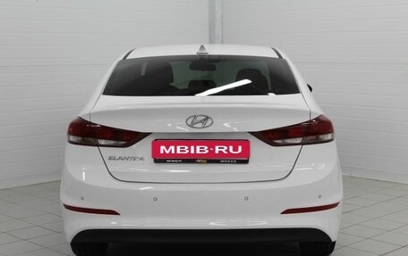 Hyundai Elantra VI рестайлинг, 2017 год, 1 650 000 рублей, 6 фотография