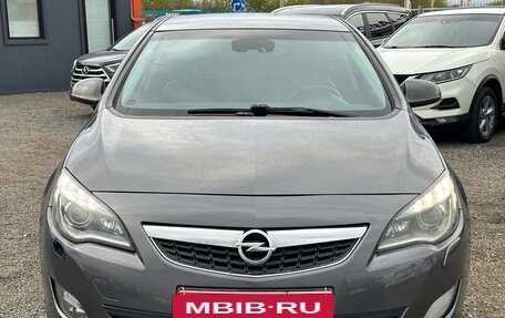 Opel Astra J, 2010 год, 790 000 рублей, 5 фотография