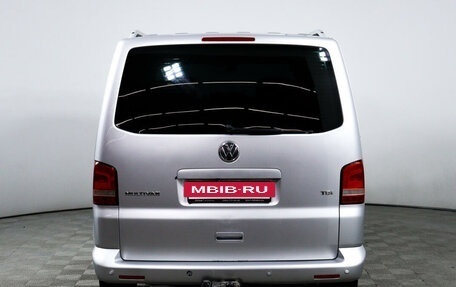 Volkswagen Multivan T5, 2010 год, 2 275 000 рублей, 6 фотография