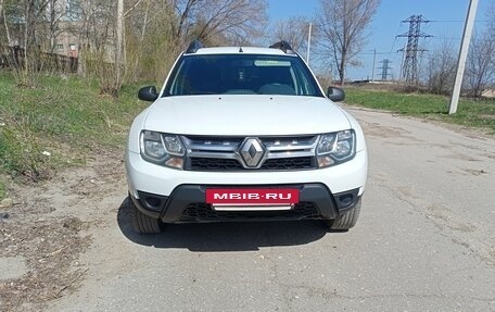 Renault Duster I рестайлинг, 2016 год, 1 120 000 рублей, 2 фотография