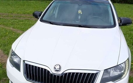 Skoda Superb III рестайлинг, 2014 год, 1 500 000 рублей, 1 фотография