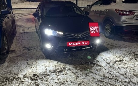 Toyota Corolla, 2013 год, 1 370 000 рублей, 7 фотография