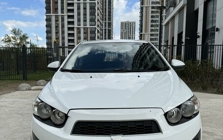 Chevrolet Aveo III, 2013 год, 850 000 рублей, 3 фотография