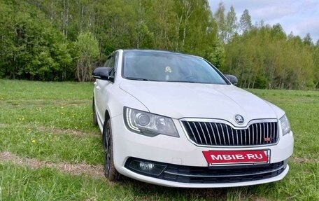 Skoda Superb III рестайлинг, 2014 год, 1 500 000 рублей, 2 фотография