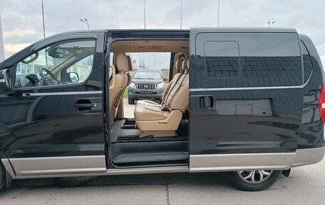 Hyundai H-1 II рестайлинг, 2019 год, 3 040 000 рублей, 9 фотография