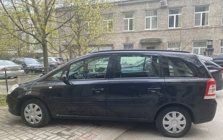 Opel Zafira B, 2008 год, 700 000 рублей, 6 фотография