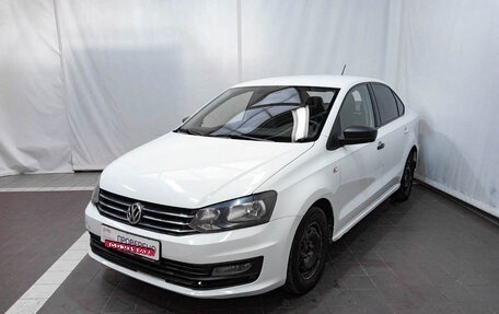 Volkswagen Polo VI (EU Market), 2018 год, 1 055 000 рублей, 1 фотография