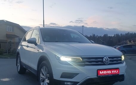 Volkswagen Tiguan II, 2018 год, 3 500 000 рублей, 1 фотография