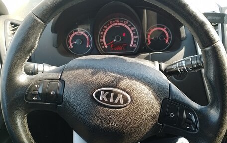 KIA cee'd I рестайлинг, 2010 год, 800 000 рублей, 2 фотография