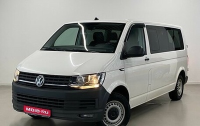 Volkswagen Caravelle T6 рестайлинг, 2019 год, 2 175 000 рублей, 1 фотография