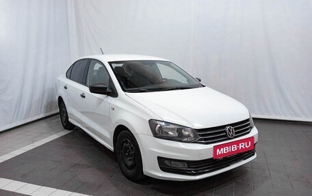 Volkswagen Polo VI (EU Market), 2018 год, 1 055 000 рублей, 3 фотография