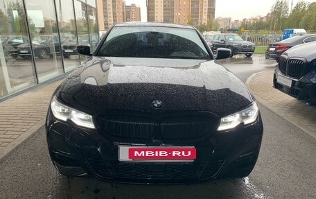 BMW 3 серия, 2019 год, 3 400 000 рублей, 2 фотография