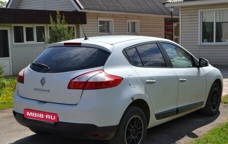 Renault Megane III, 2013 год, 790 000 рублей, 3 фотография