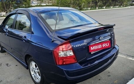 KIA Cerato I, 2005 год, 980 000 рублей, 6 фотография