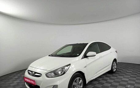 Hyundai Solaris II рестайлинг, 2013 год, 679 000 рублей, 1 фотография