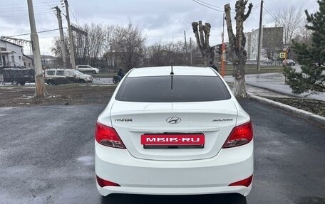 Hyundai Solaris II рестайлинг, 2014 год, 980 000 рублей, 4 фотография