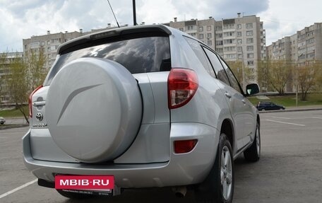 Toyota RAV4, 2006 год, 1 490 000 рублей, 13 фотография