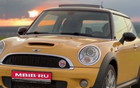 MINI Hatch, 2007 год, 1 100 000 рублей, 3 фотография