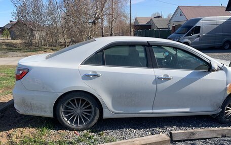 Toyota Camry, 2016 год, 1 790 000 рублей, 3 фотография