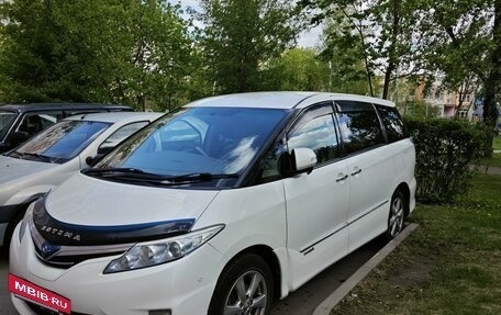 Toyota Estima III рестайлинг -2, 2009 год, 1 700 000 рублей, 3 фотография