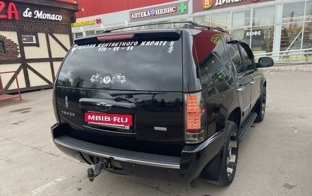 Chevrolet Tahoe III, 2011 год, 2 700 000 рублей, 6 фотография